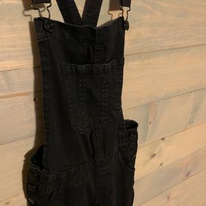 Adorable black overalls